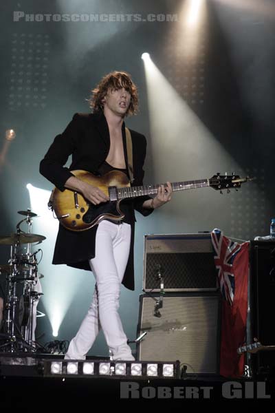 RAZORLIGHT - 2007-09-15 - LA COURNEUVE - Parc Departemental - Grande Scene - Jonathan Edward Borrell